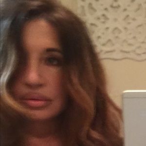 Meet your Posher, Athena maria